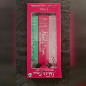 NIB 3 MINIS MAKEUP ERASERS SET